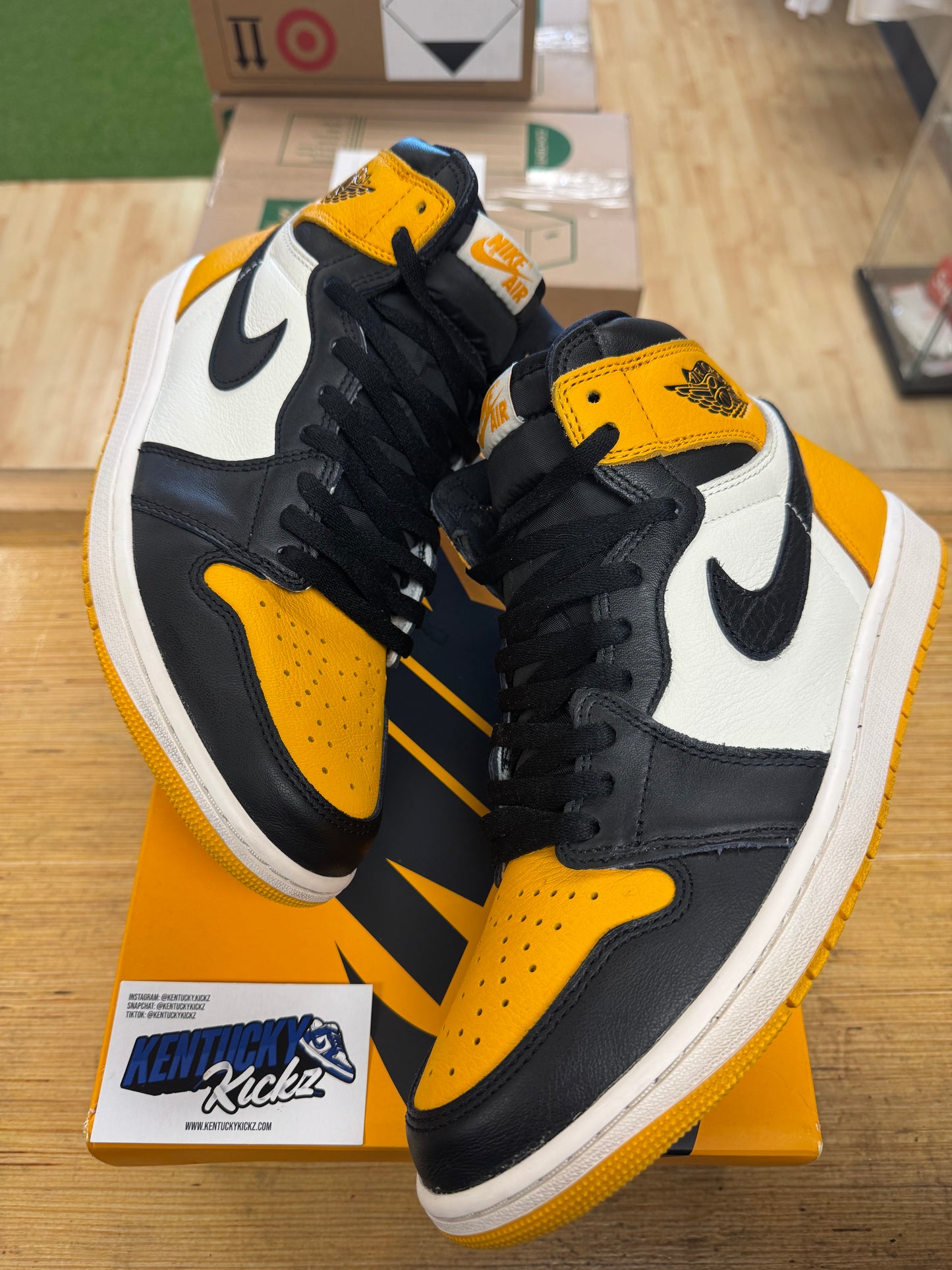 Jordan 1 Retro High OG “Taxi” (Sz 11)