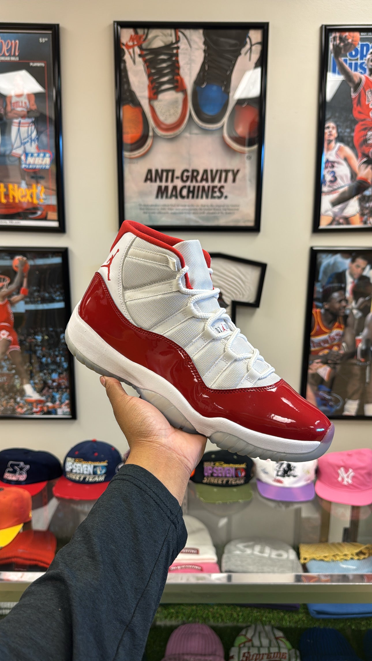 Jordan 11 Retro “Cherry” 2022 (Sz 13)