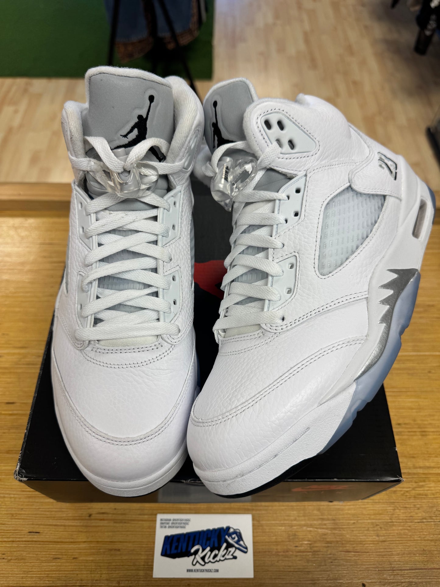 Jordan 5 Retro “White Metallic” 2026 (Sz 10.5)