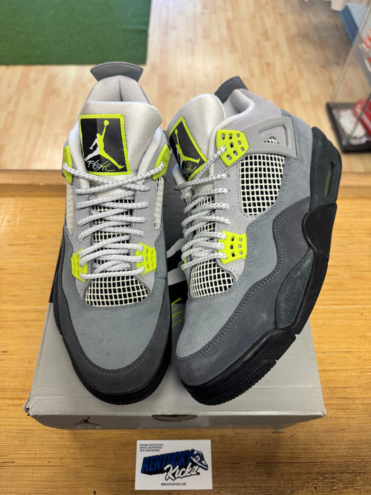 Jordan 4 Retro “SE 95 Neon” (Sz 12)