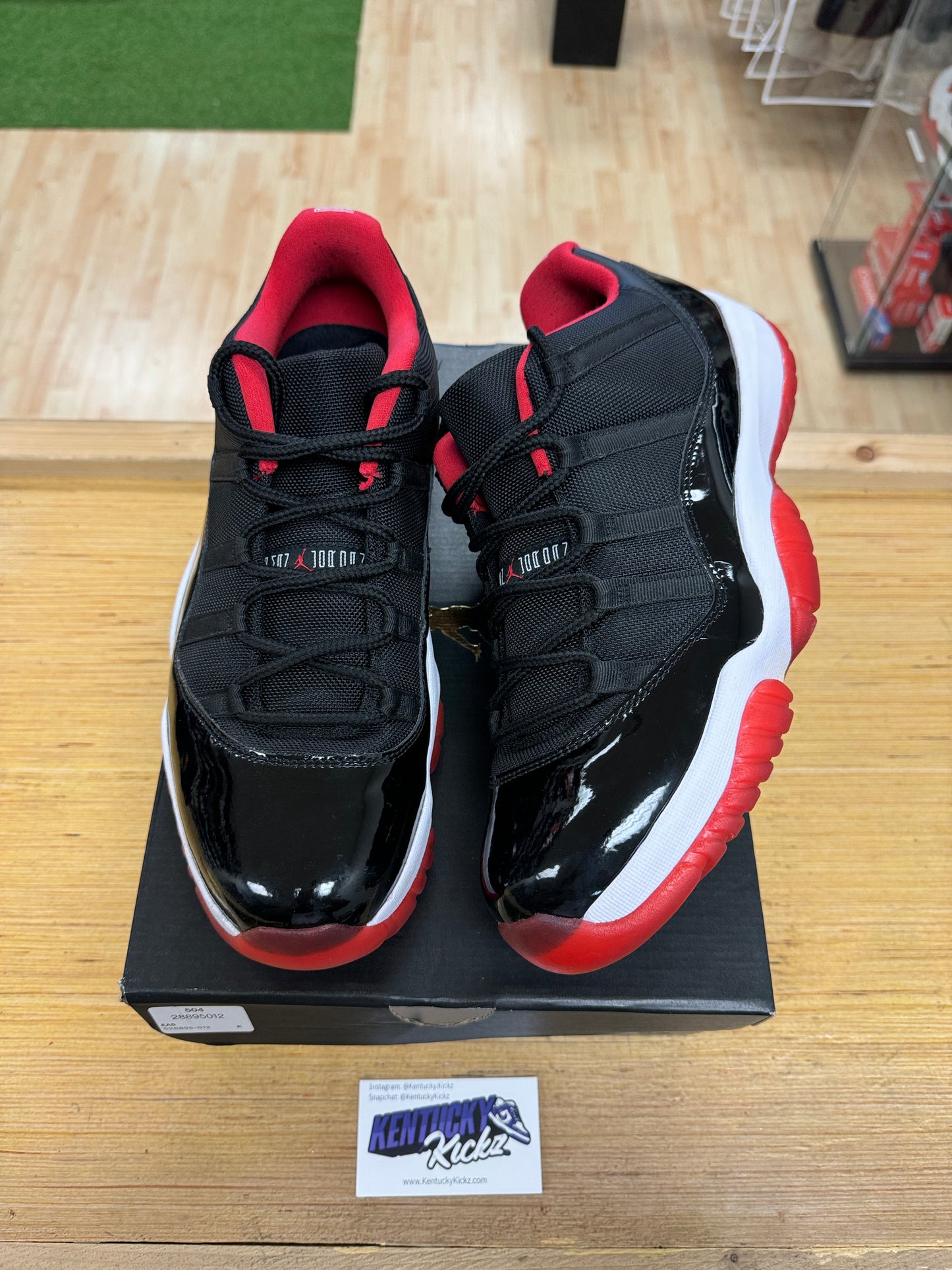 Jordan 11 Low “Bred” (Sz 13) (USED 1x)