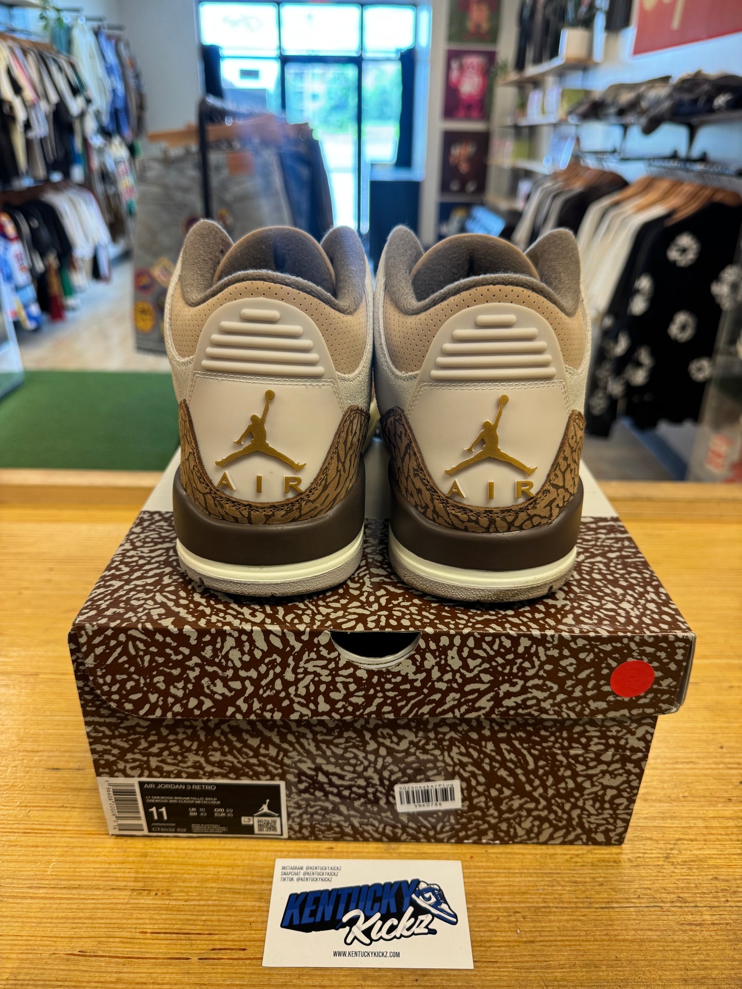 Jordan 3 Retro “Palomino” (Sz 11)