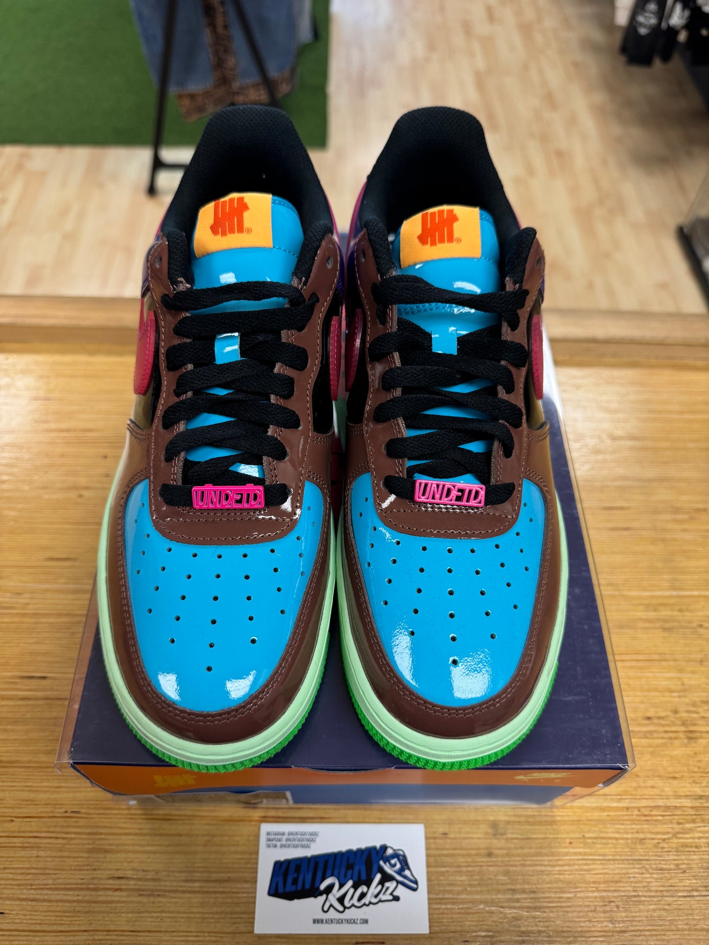 Air Force 1 Low SP “Undefeated Multi-Patent Pink Prime” (Sz 9.5)