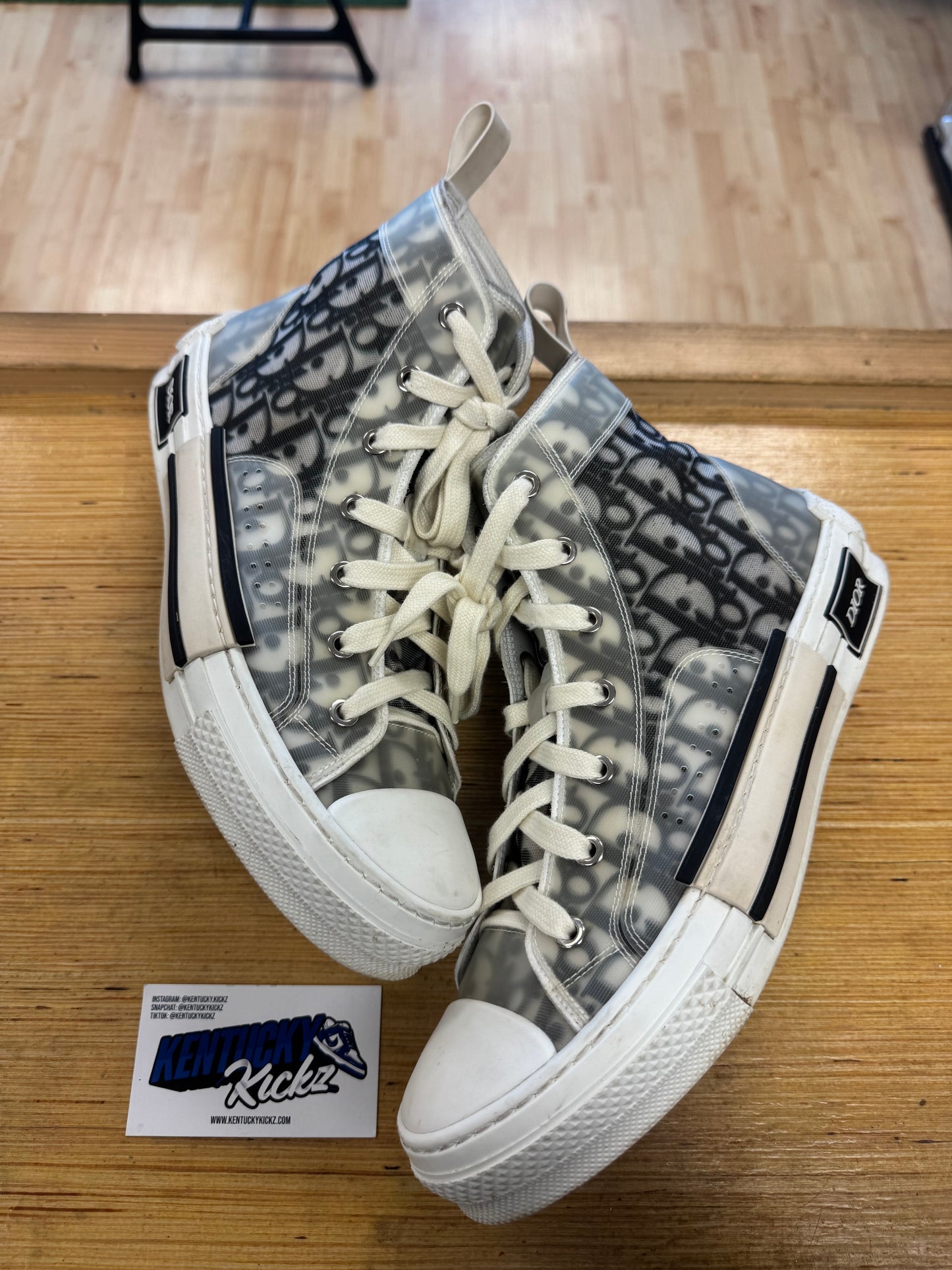 Di0️⃣r B23 “Logo Oblique” (Sz 41 EU / 8 Men)
