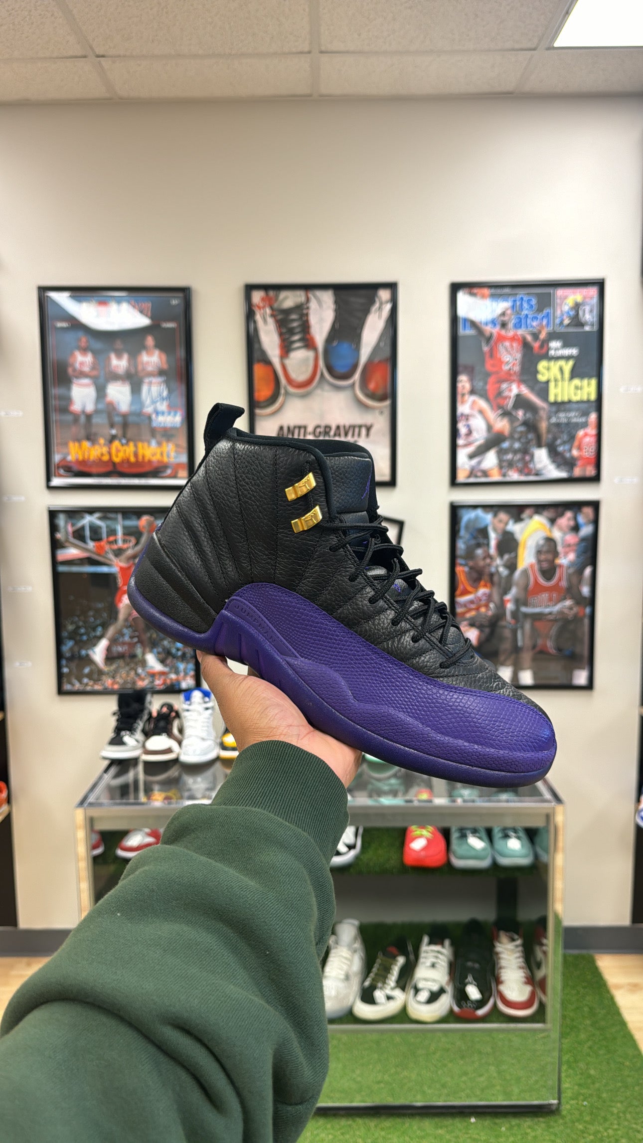 Jordan 12 Retro “Field Purple” (Sz 12)