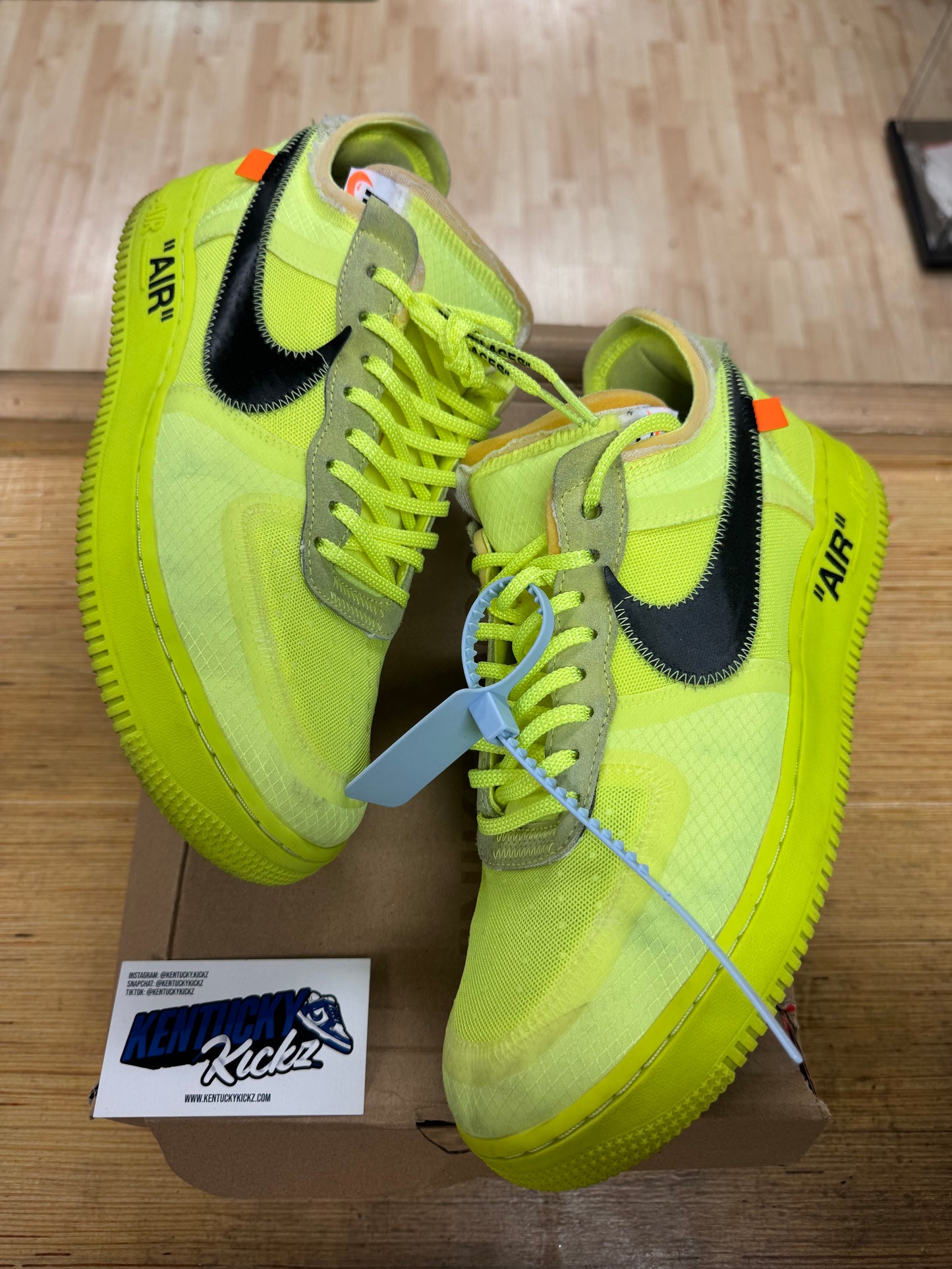 Air Force 1 Low “Off-White Volt” (Sz 10)