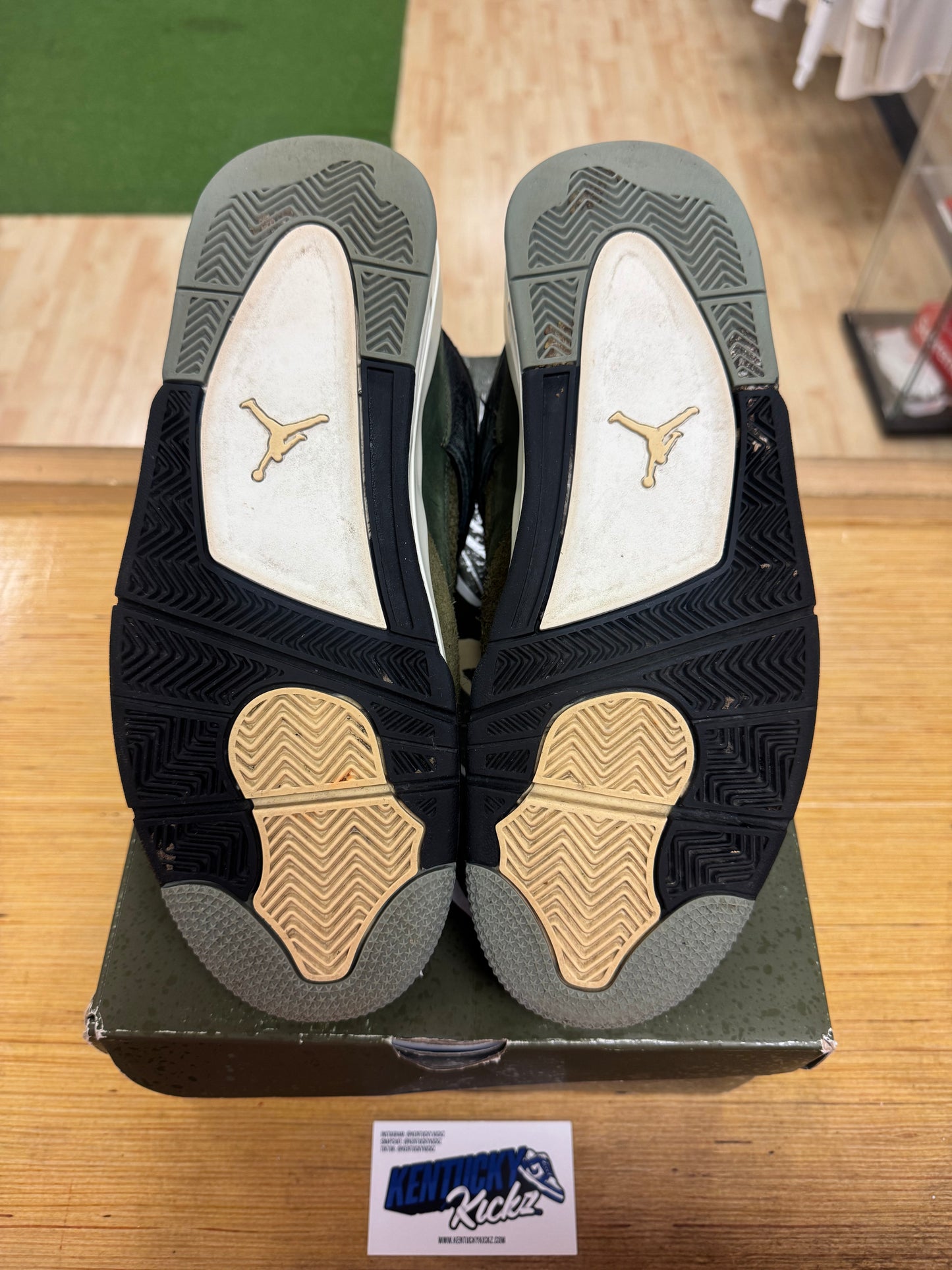Jordan 4 Retro “Craft Medium Olive” (Sz 10.5)