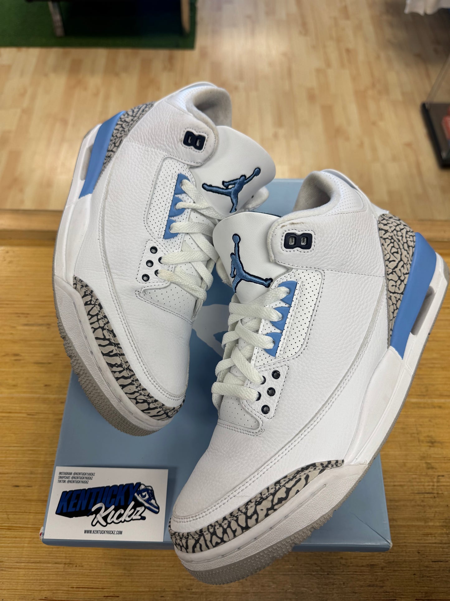 Jordan 3 Retro “UNC” (Sz 11)