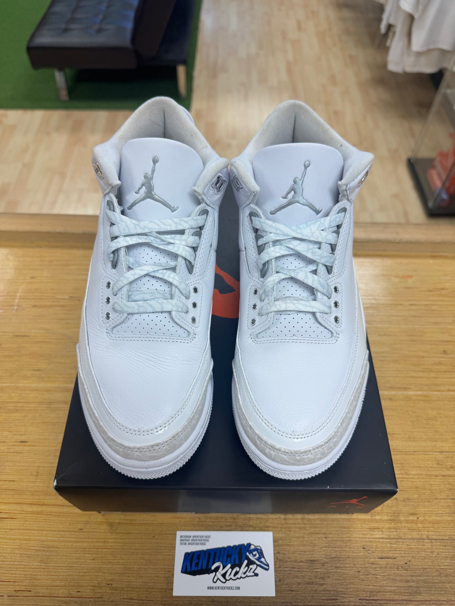 Jordan 3 Retro “Pure Money” 2025 (Sz 9.5)
