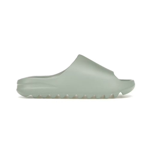 Yeezy Slide “Salt”