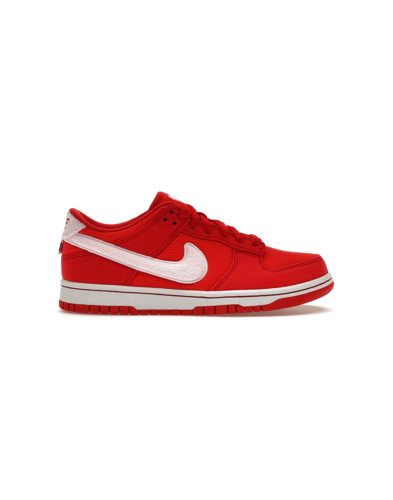 Dunk Low “Valentine’s Day” (2024)