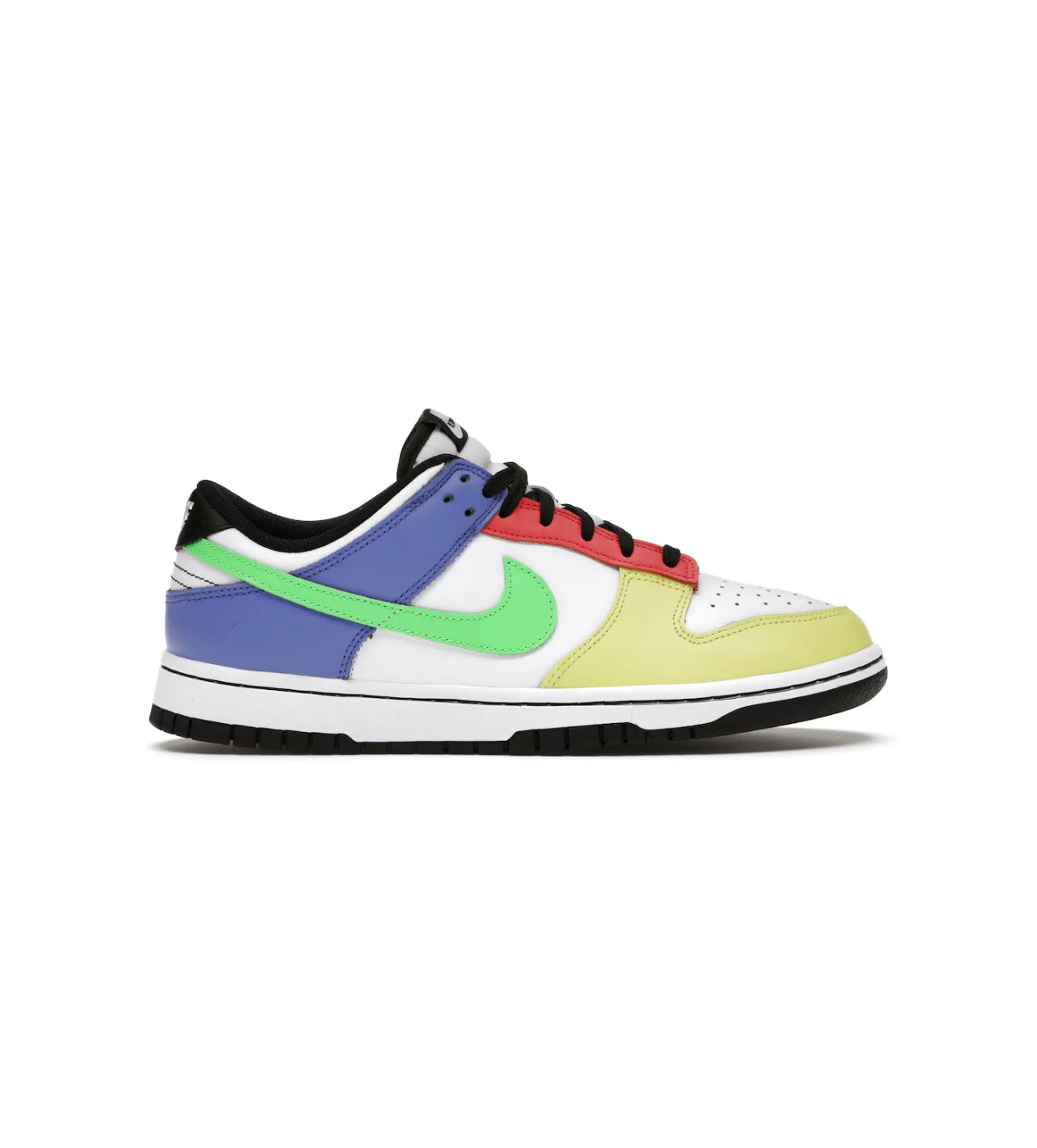 Dunk Low “Green Strike”