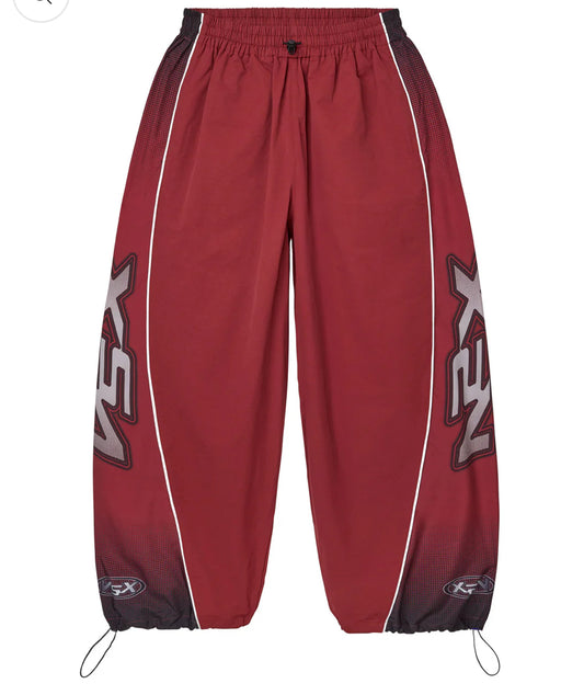 “VALE” RED RUM SWEATS