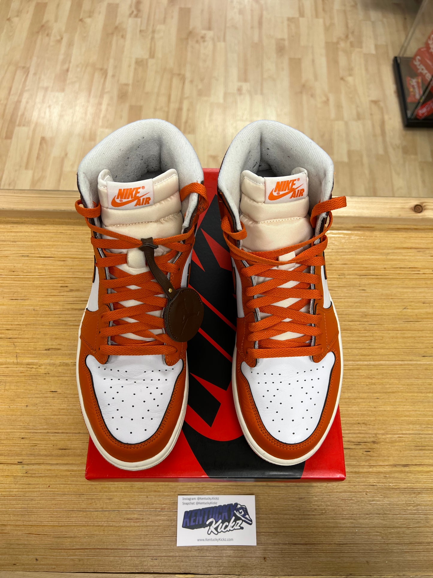 Jordan 1 Retro “Starfish” (Sz 12W) (USED)