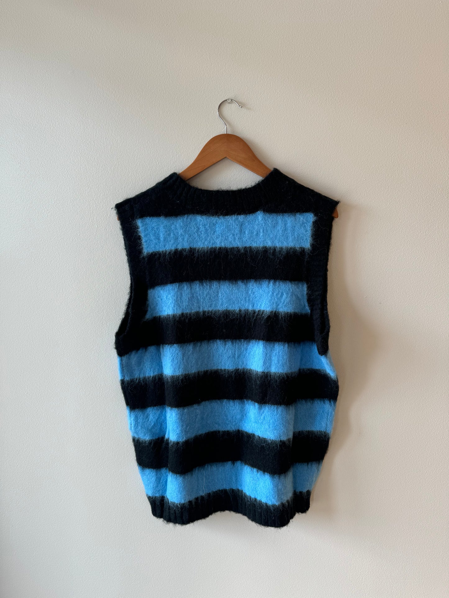 STRIPED MOHAIR SWEATER VEST