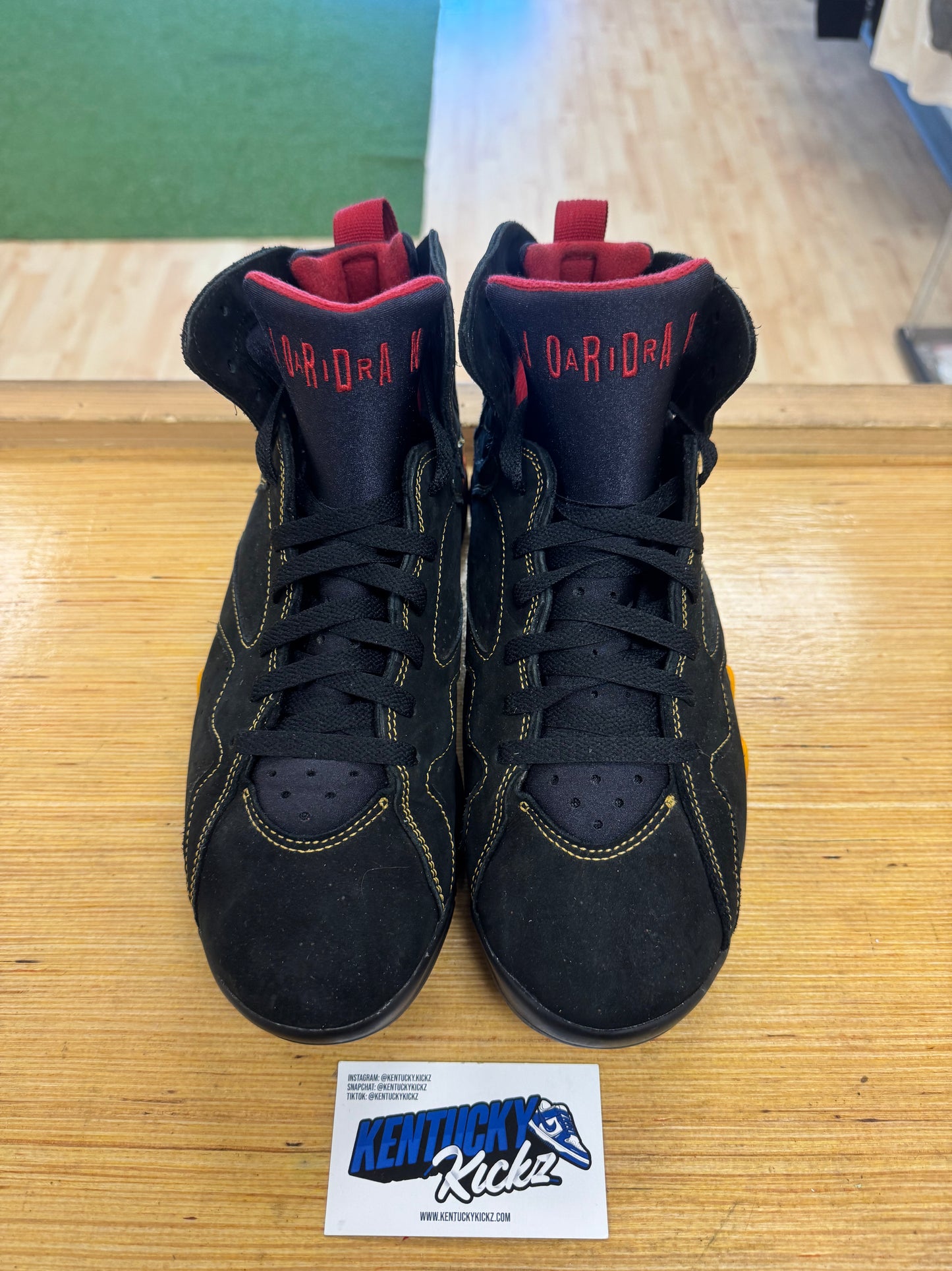 Jordan 7 Retro “Citrus” 2022 (Sz 10)