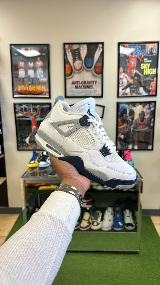 Jordan 4 Retro “Midnight Navy” (Sz 10)