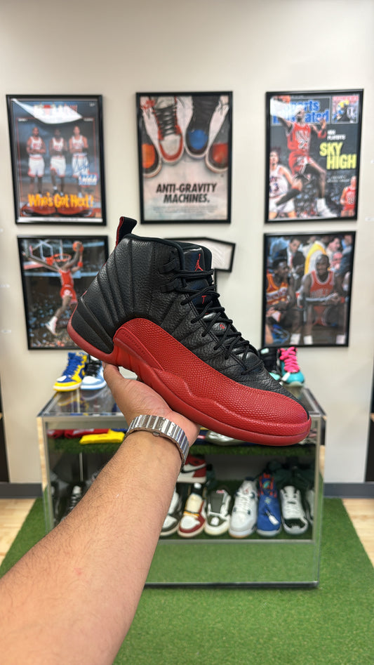 Jordan 12 Retro “Flu Game” 2025 (Sz 11)