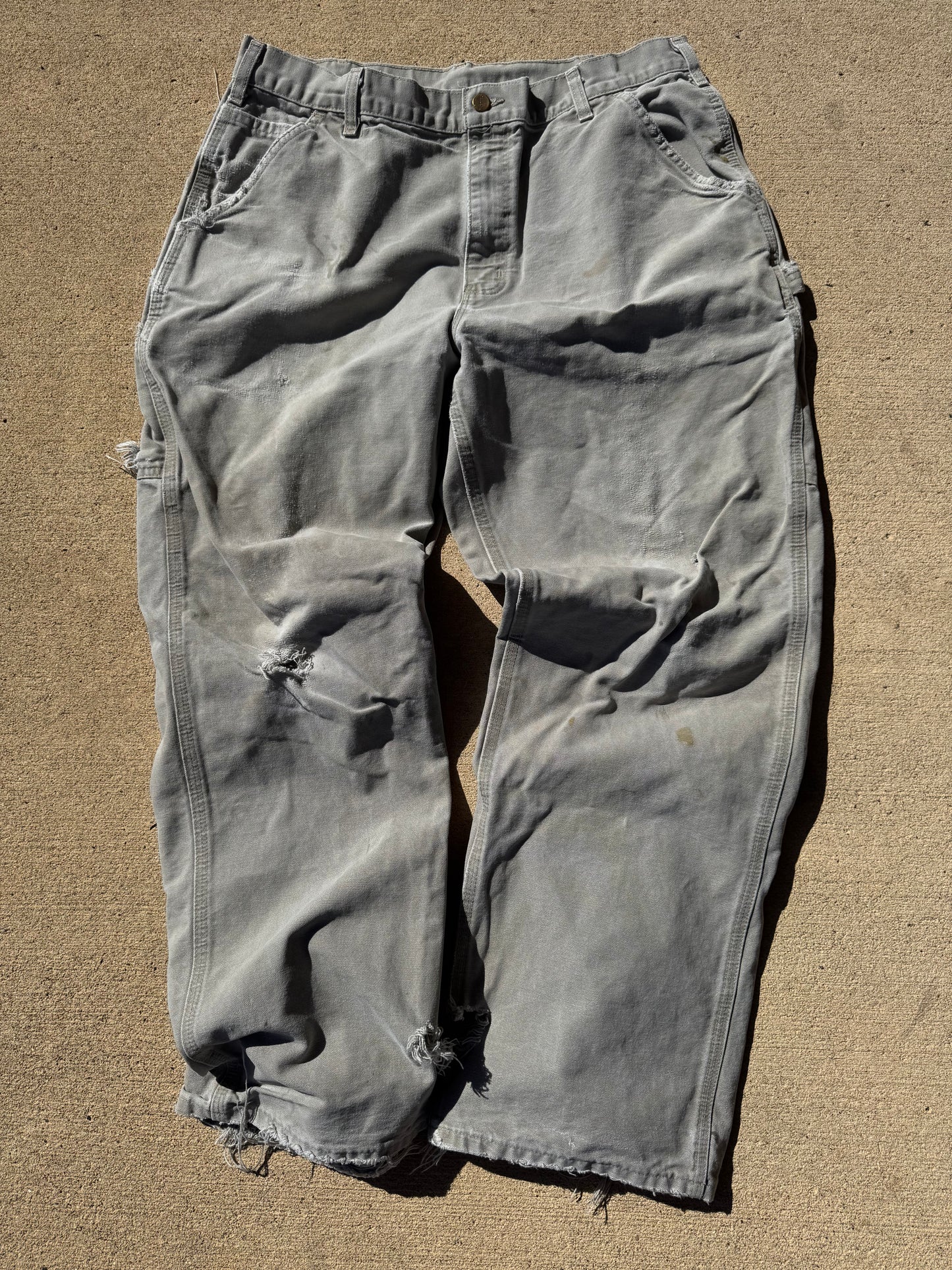 “VINTAGE” Faded Grey Carhartt Jeans - 36 x 32