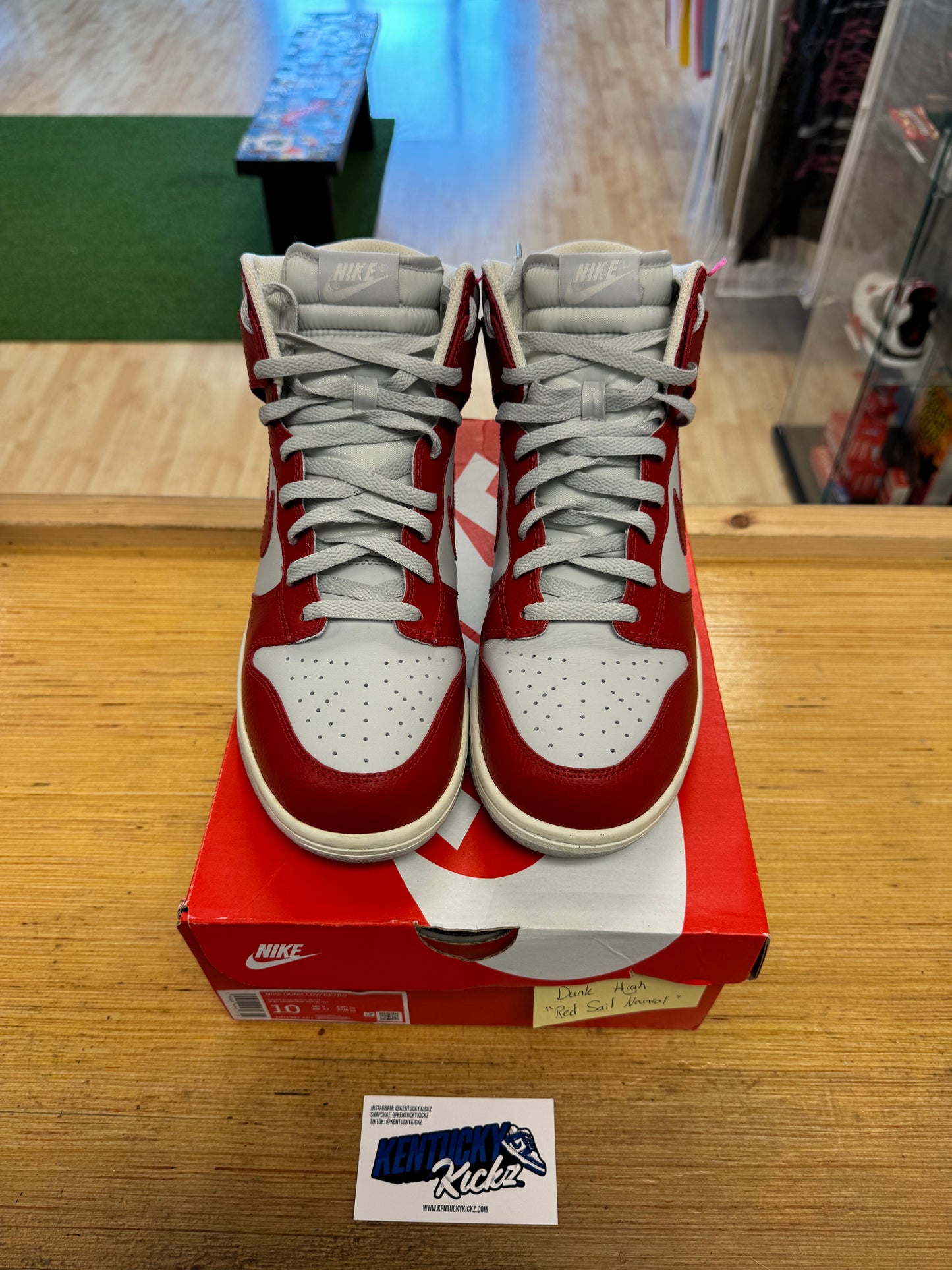 Dunk High 2011 “Gym Red Sail Neutral” (Sz 12W / 10.5 Men) (USED 1x/ REP BOX)