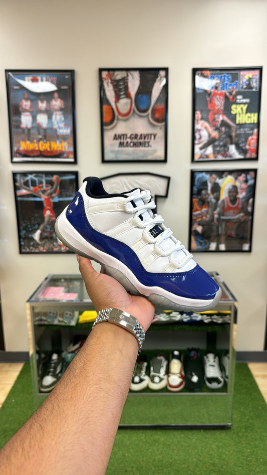 Jordan 11 Low “White Concord” (Sz 7W / 5.5Y)