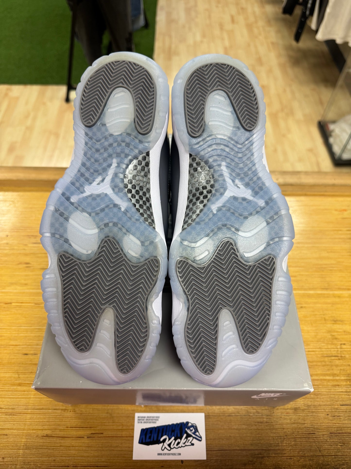 Jordan 11 Retro “Cool Grey” 2021 (Sz 13)