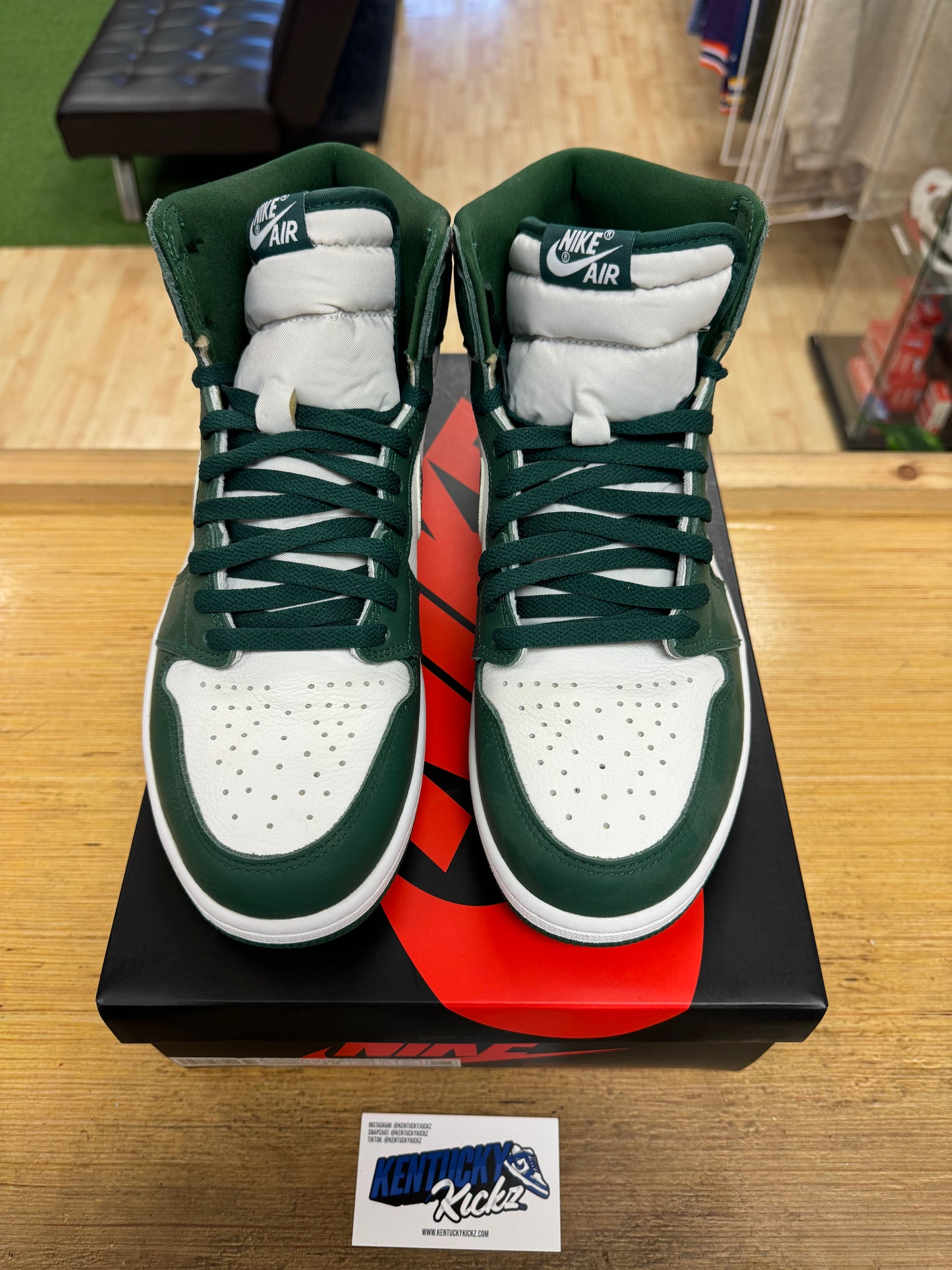 Jordan 1 Retro “Gorge Green” (Sz 12)